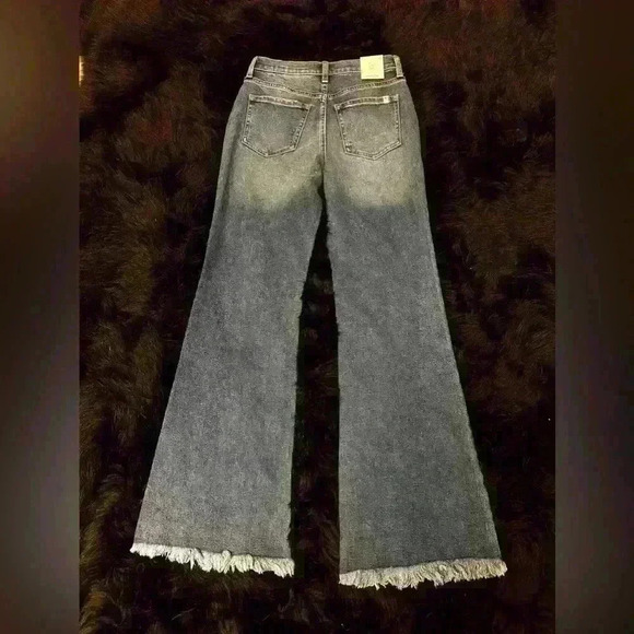 NWT Sneak Peak flared vintage style jeans - Picture 2 of 2